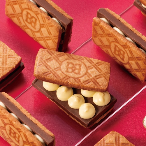 バターホイップショコラサンド　8個入