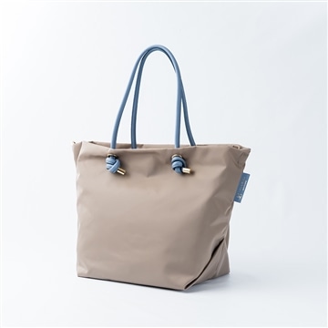 VIOLAd’ORO「ノットハンドルナイロントートMLサイズ（TAUPE×DENIM）」
