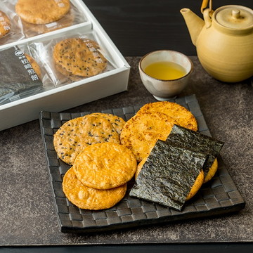 江戸草加 北の丸　18枚入