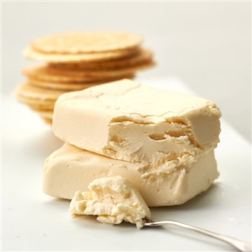 チーズの味噌漬　60g