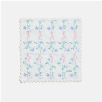 タオルハンカチーフ　ホワイト