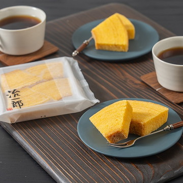 治一郎のバウムクーヘン カット