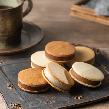 カフェショコラウィッチ　10個入