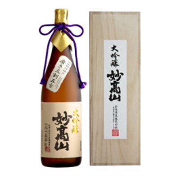 妙高山　大吟醸　三割五分(桐箱入)　　1.8L x1
