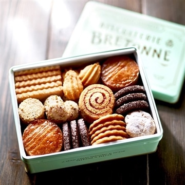 ブルターニュ クッキーアソルティ〈缶〉(47個入)