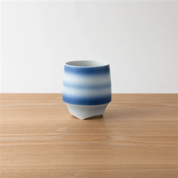 香酒盃L 二色呉須巻