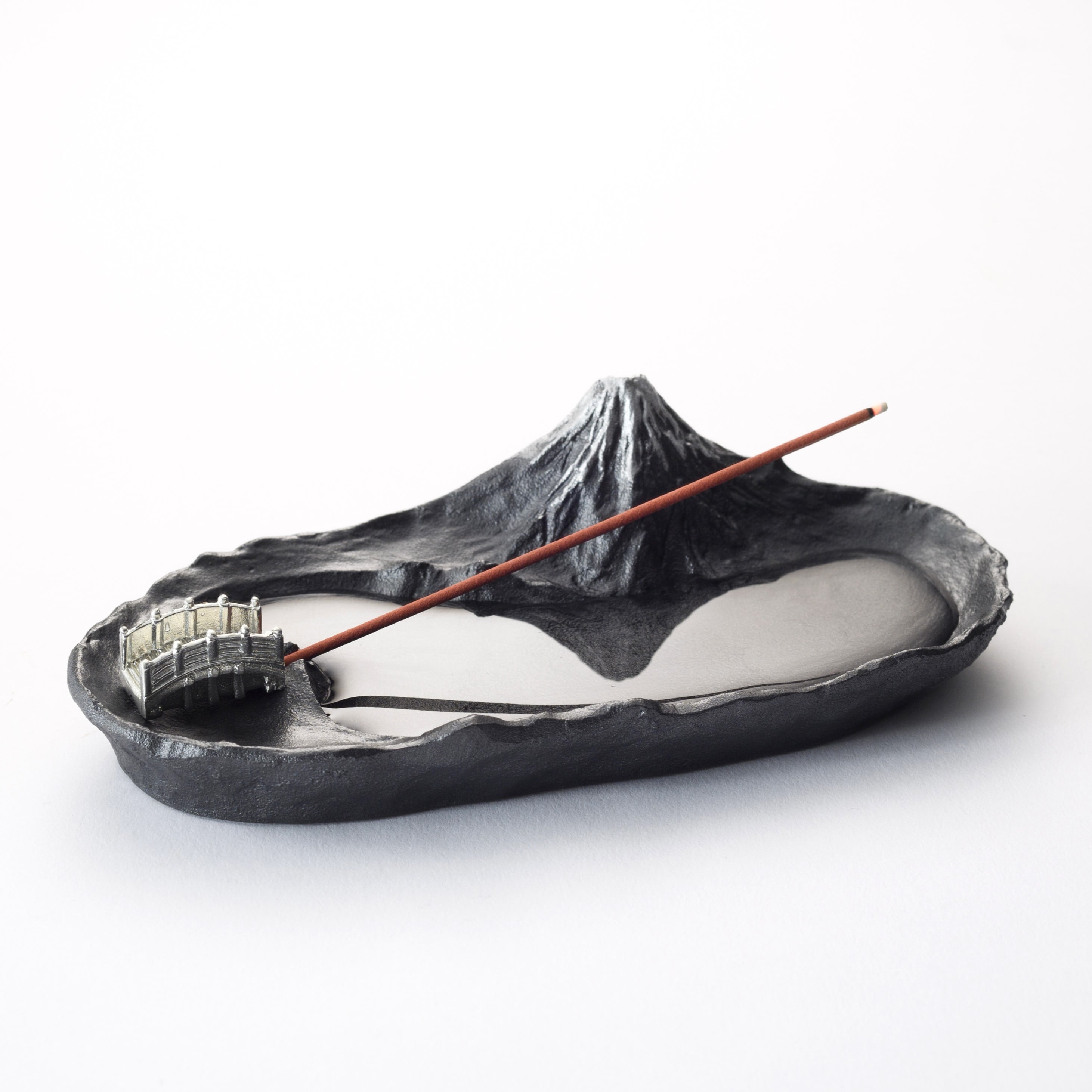 ナガエ　銀雅堂　さかさ富士　香立　墨富士