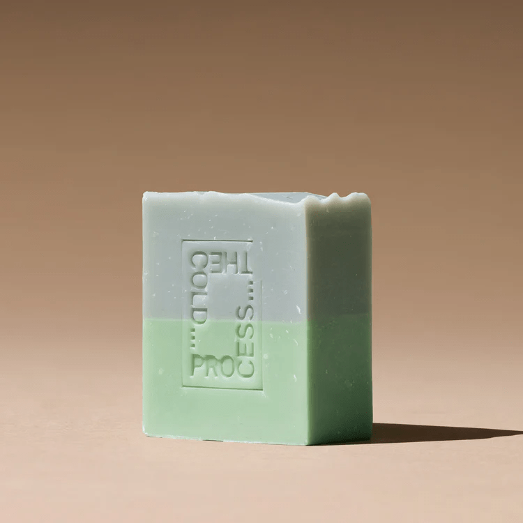 BODY ハトムギ&シダーウッド(70g)