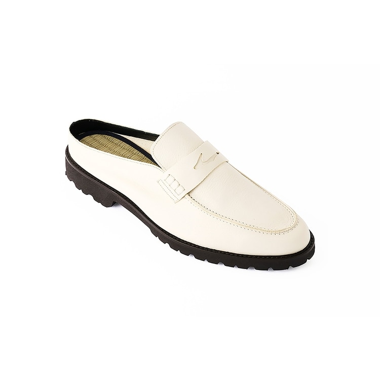 Liberato　畳ローファ―スリッパ　ホワイト　24㎝