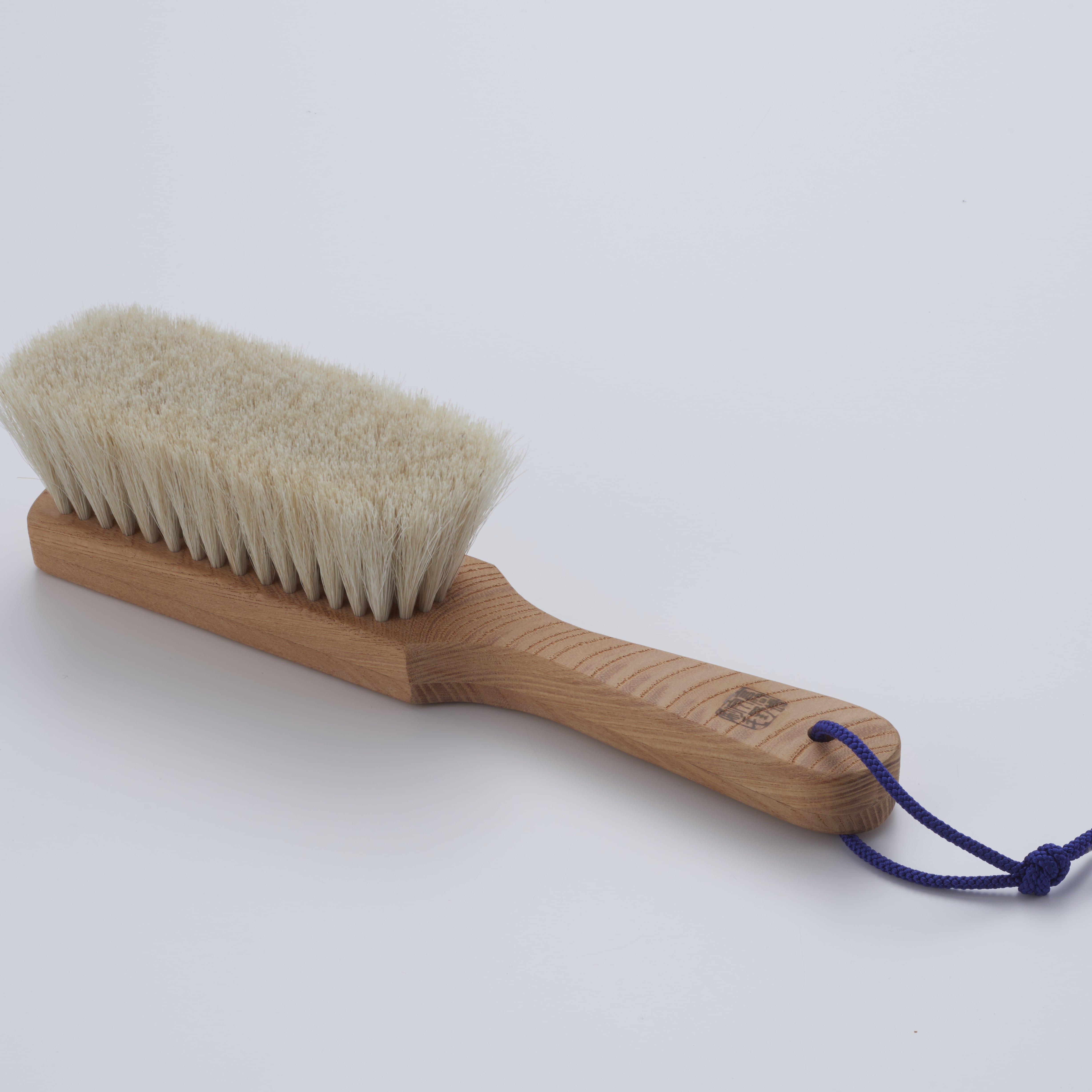 洋服ブラシ　欅　カシミヤ　ハンドル型