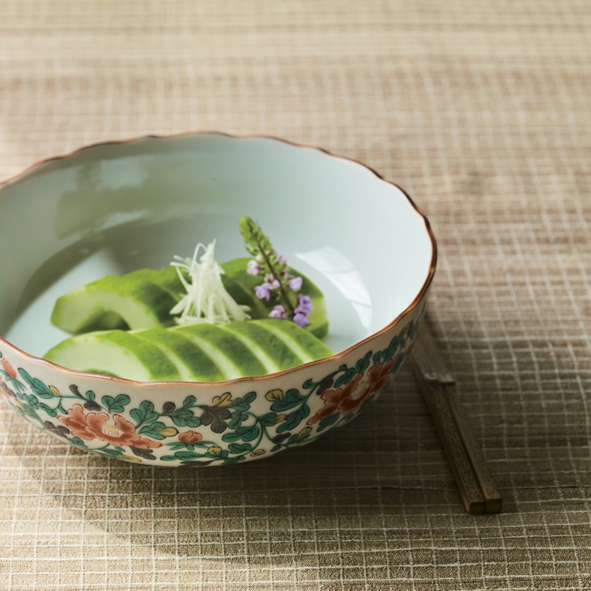 〈九谷焼〉鉢17cm 牡丹唐草