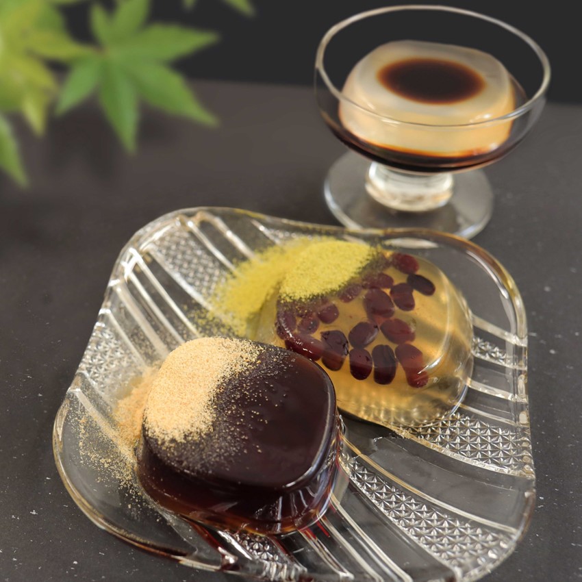 〈大阪 河内駿河屋〉わらび餅とくず餅の食べくらべ Bセット