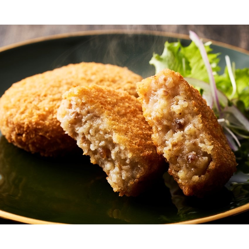 〈大阪 洋食Revo〉牛すじコロッケ