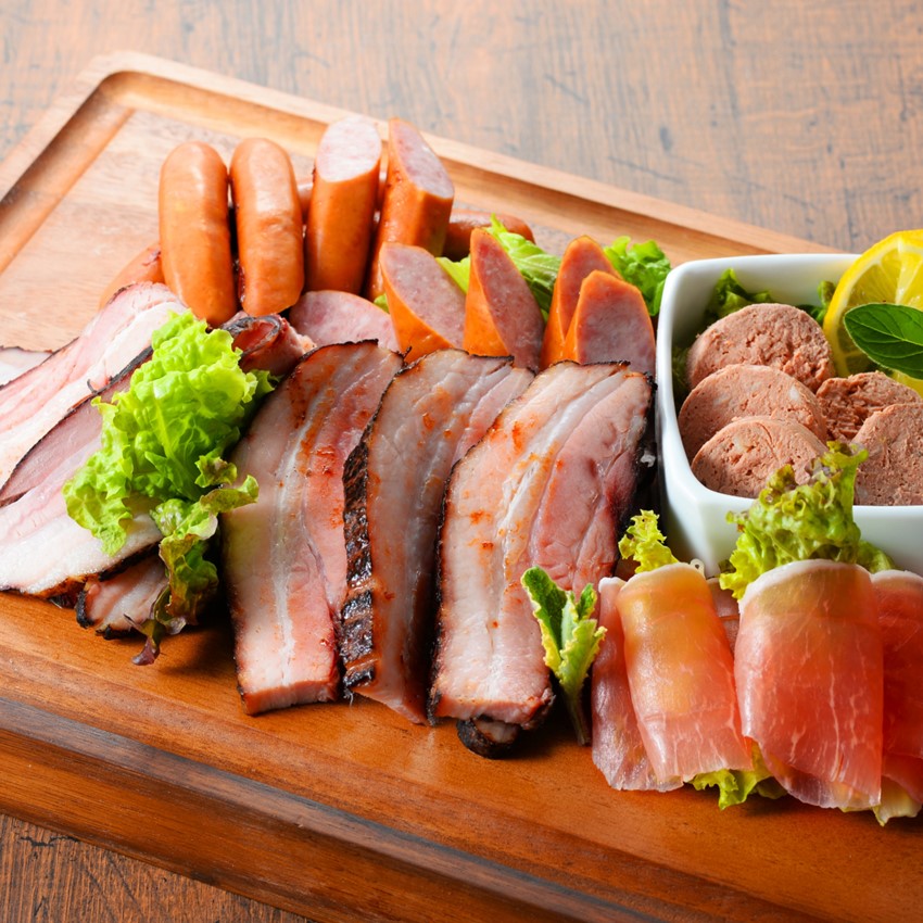 〈札幌バルナバハム〉農家のベーコンバラエティセット