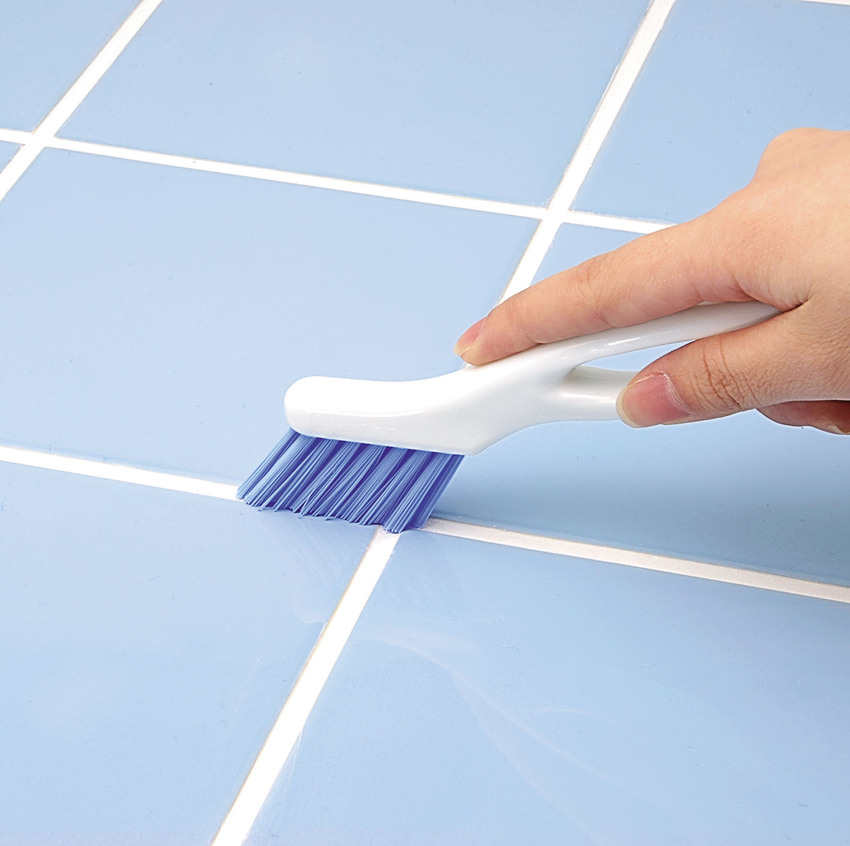 サッとる目地ブラシ