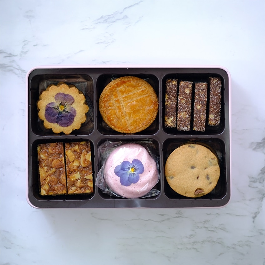 羽田限定 銀座ヴｨｰｶﾞﾝｸｯｷｰ缶M ｸﾞﾙﾃﾝﾌﾘｰ