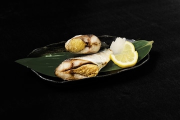 酒のための海のつまみ-氷温乾燥にしん丸干し（数の子入）