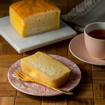 チーズのパウンドケーキ（レギュラー） 1個 (羽田限定ラッピング)