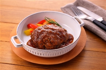 牛たん入りハンバーグ（和風ソース）