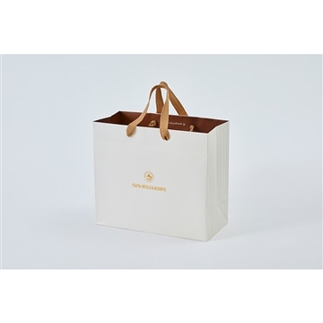 手提げ袋（中）