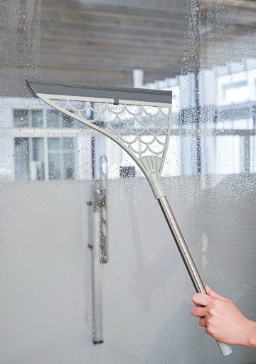 水切りホウキ グレー