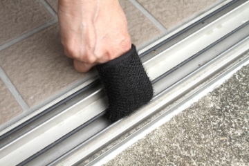 サッシの溝洗いタワシ