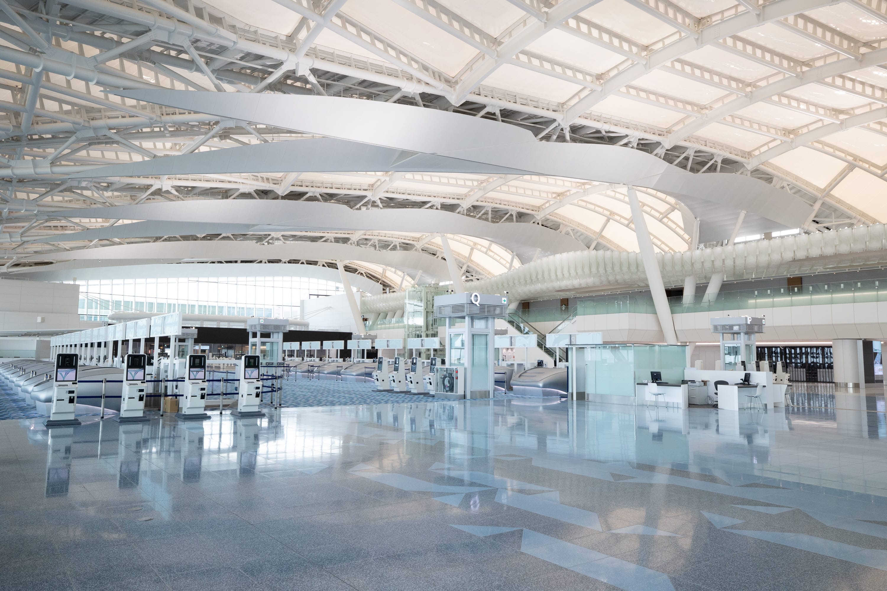 羽田空港でおいしいランチを楽しもう